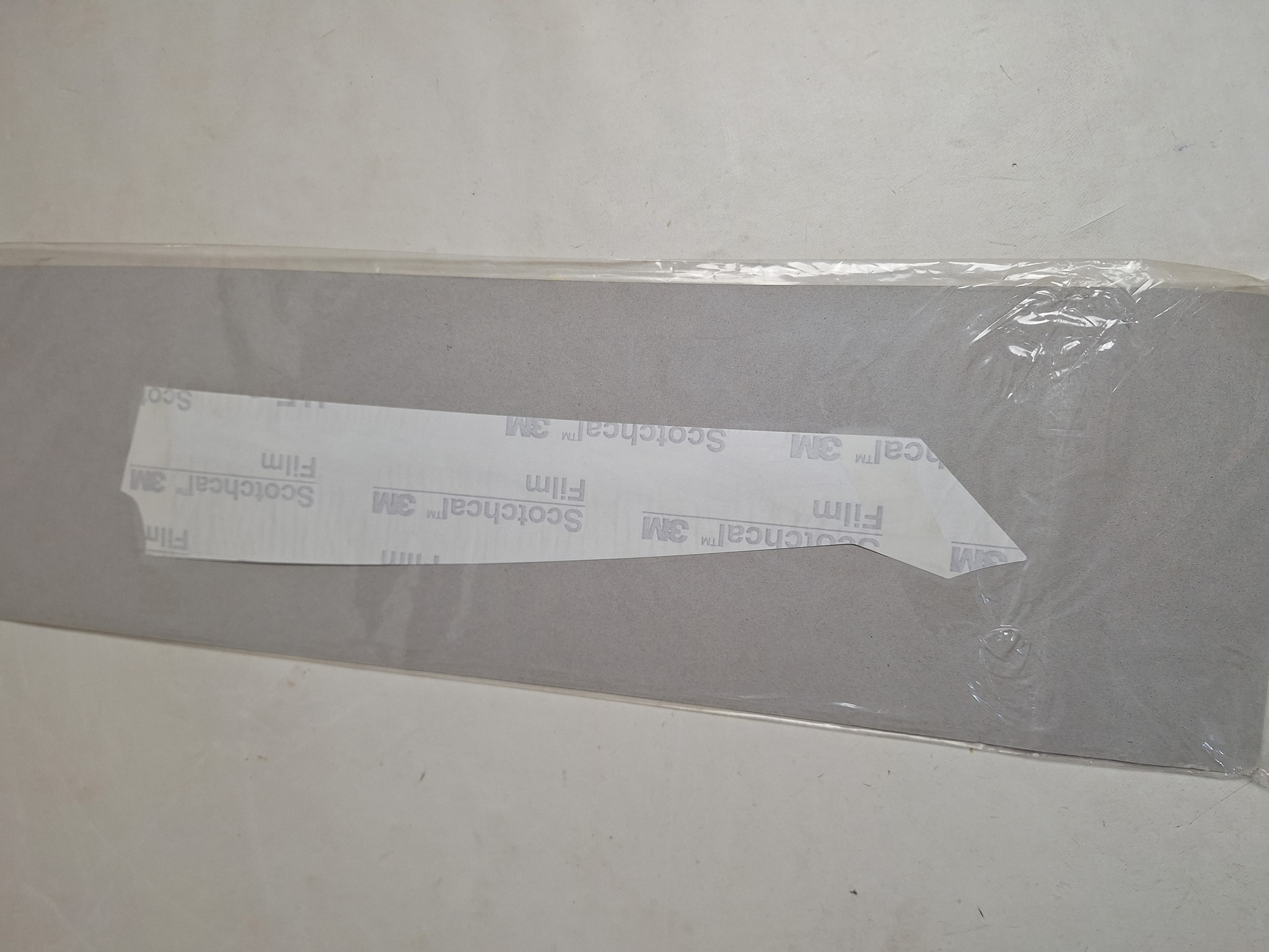 Picture of SUZUKI  Emblem links  68281-38G00-FFT